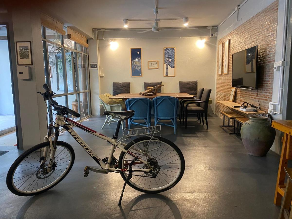 Nesuto Hostel Ramkamhaeng 52 Bangkok Extérieur photo