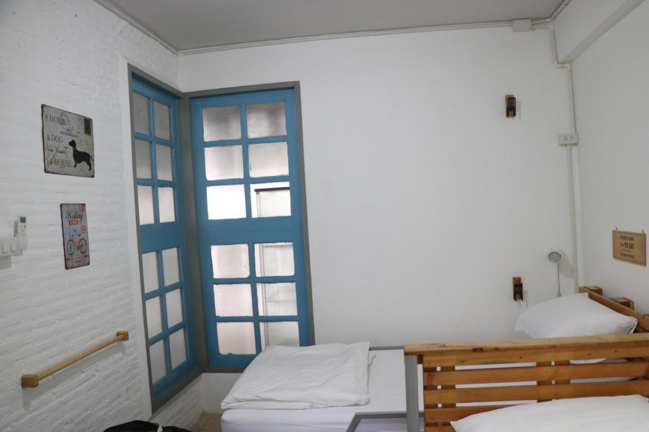 Nesuto Hostel Ramkamhaeng 52 Bangkok Extérieur photo