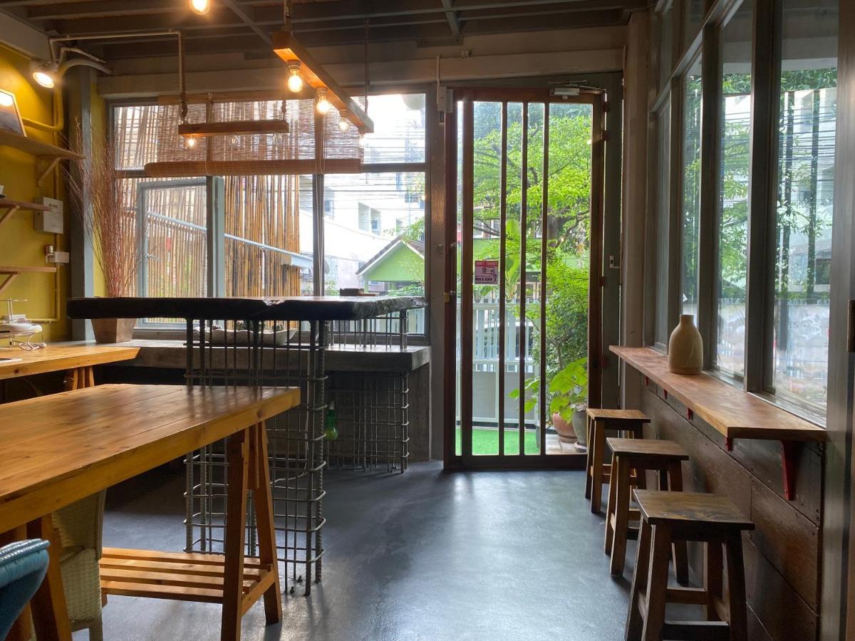 Nesuto Hostel Ramkamhaeng 52 Bangkok Extérieur photo
