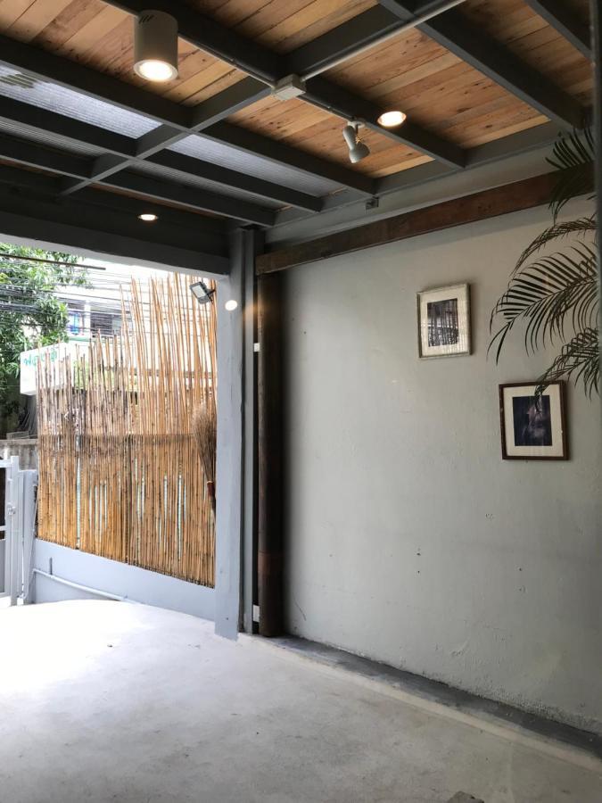 Nesuto Hostel Ramkamhaeng 52 Bangkok Extérieur photo