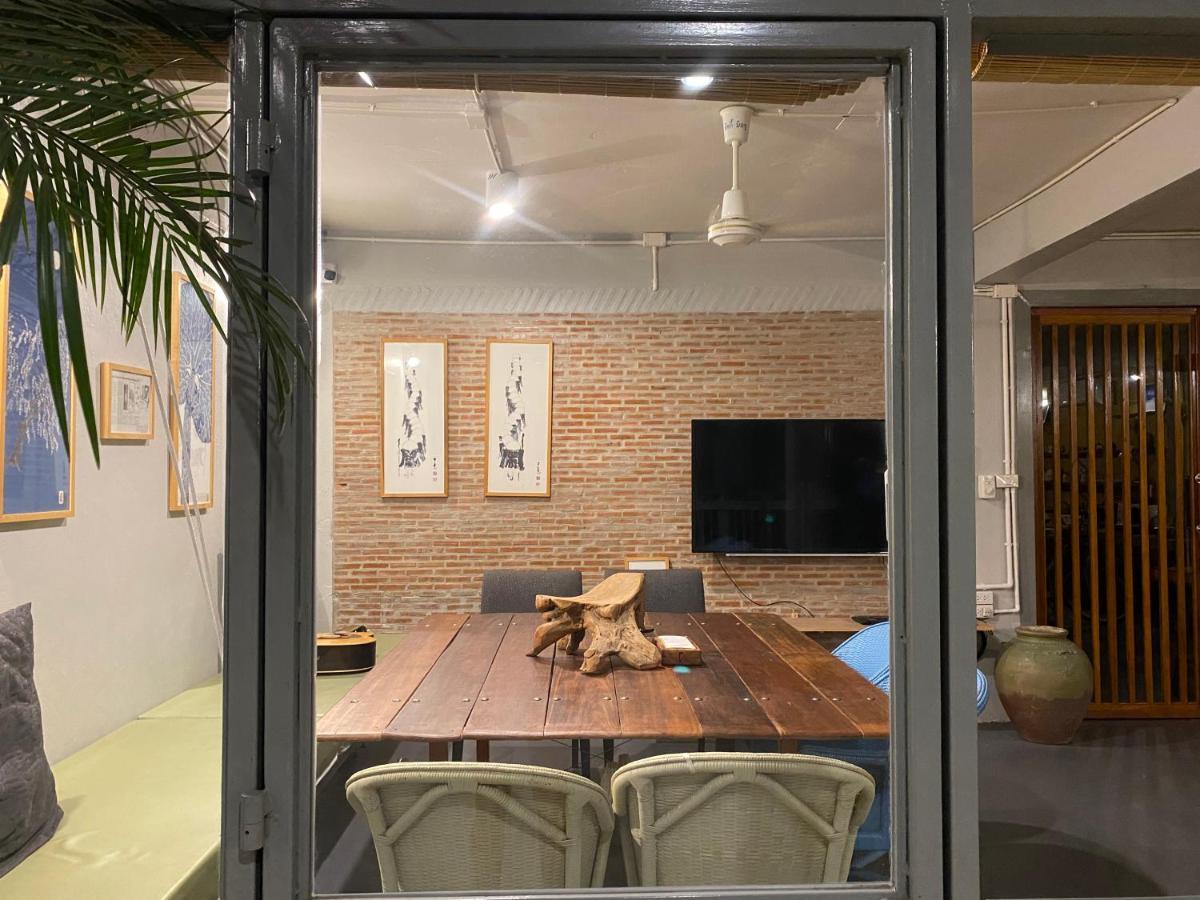 Nesuto Hostel Ramkamhaeng 52 Bangkok Extérieur photo