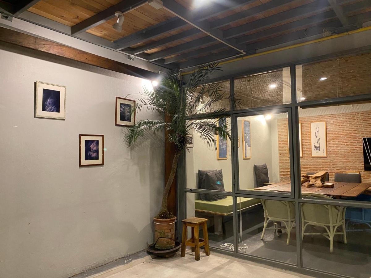 Nesuto Hostel Ramkamhaeng 52 Bangkok Extérieur photo